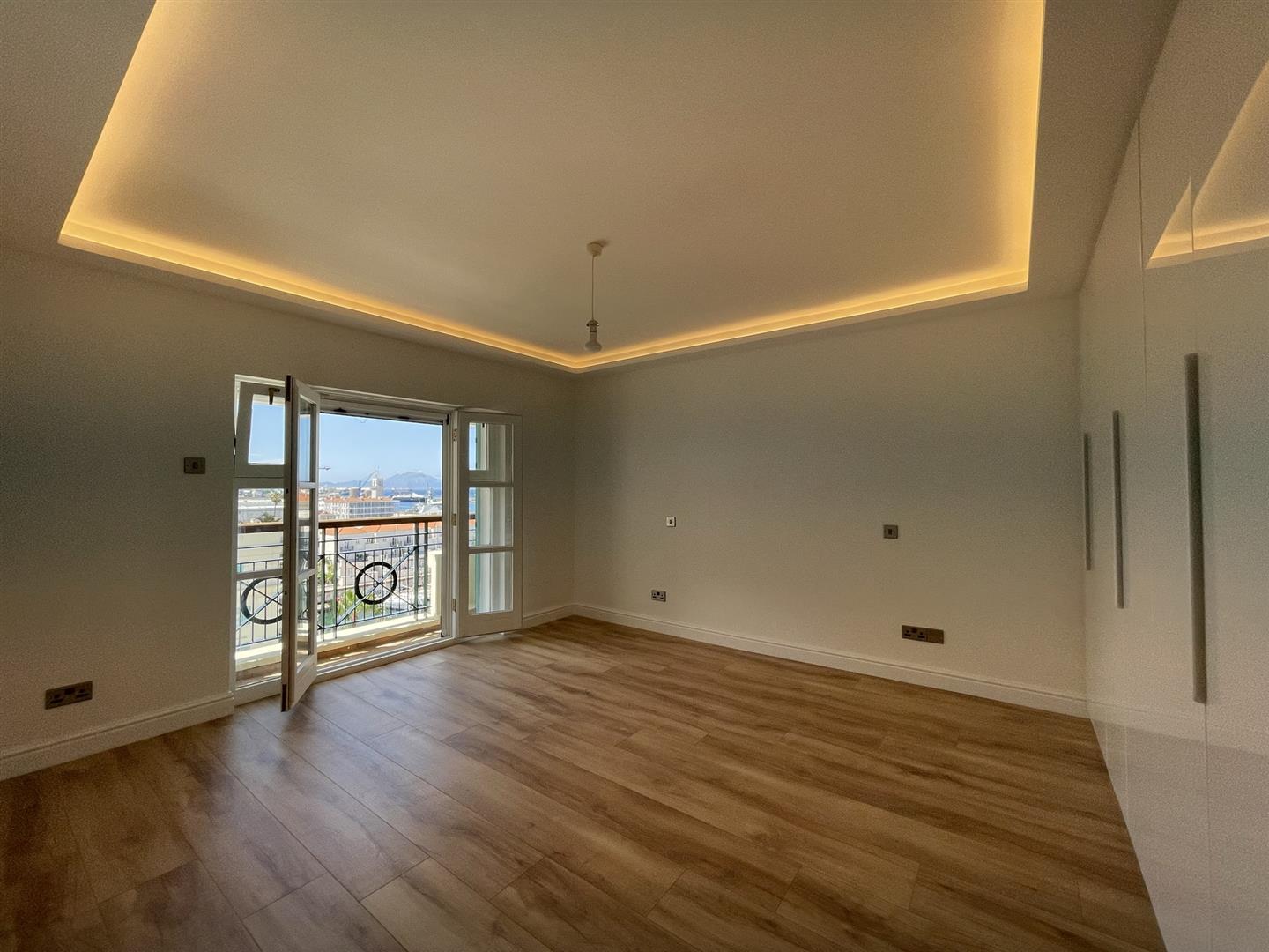 Image of Apartment - 3 Bedrooms - 2 Bathrooms for Rental in Ragged Staff Wharf-Gibraltar, Image 3